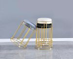 TABOURET EMPILABLE DORE VELOURS NOIR (VENDU PAR 10) – Image 3